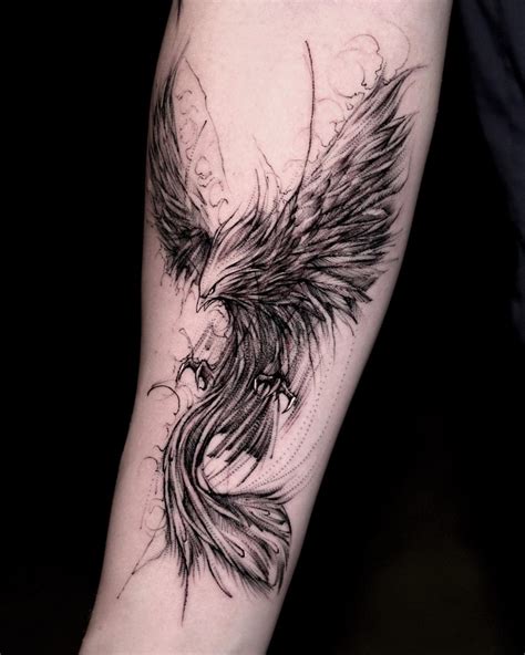 phoenix tattoo homme|34 Daring Phoenix Tattoo Designs For Men